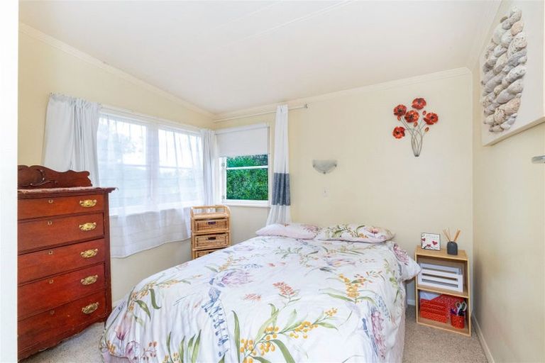 Photo of property in 72 Park Avenue, Waitarere Beach, Levin, 5510