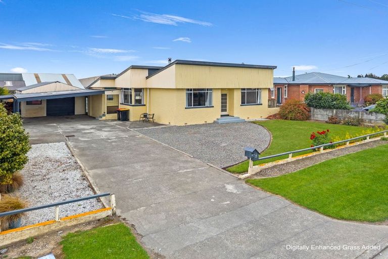 Photo of property in 64 Charlton Road, Gore, 9710