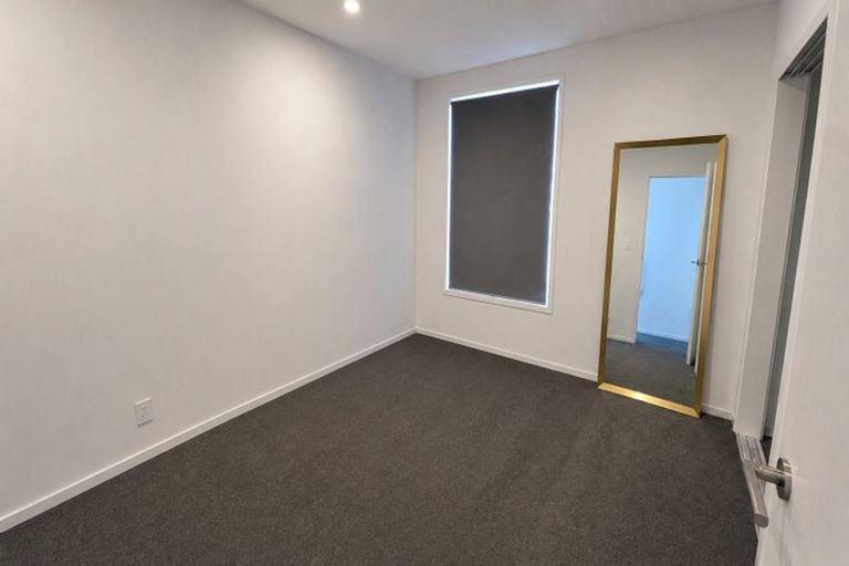 Photo of property in 15c Cessna Crescent, Mangere, Auckland, 2022