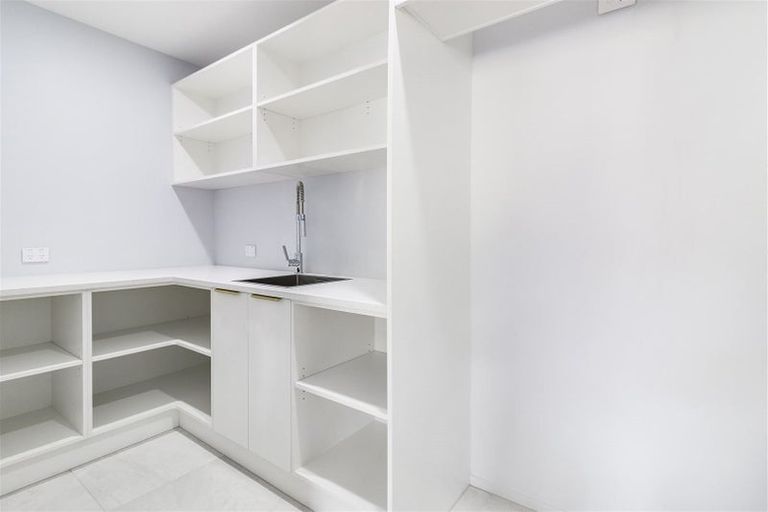 Photo of property in 15 Fountain Place, Rolleston, 7614