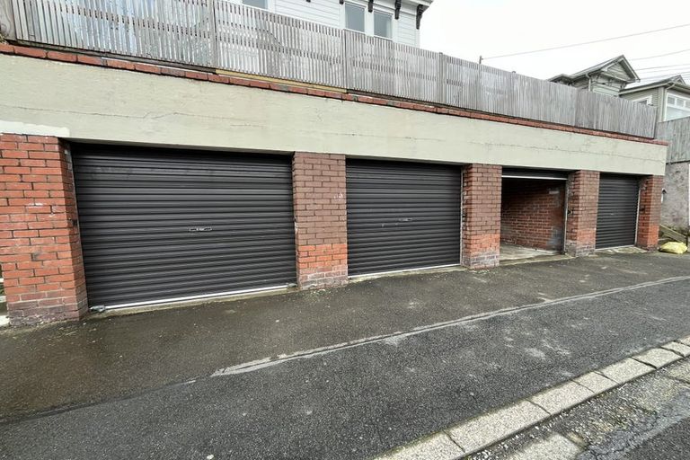 Photo of property in 31c Hall Street, Newtown, Wellington, 6021