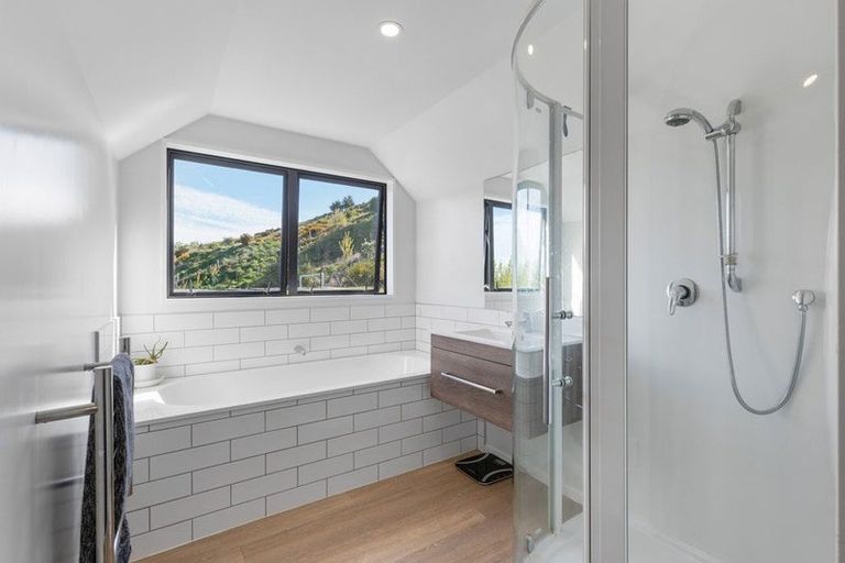 Photo of property in 8 Trench Hill Road, Frankton, Queenstown, 9371