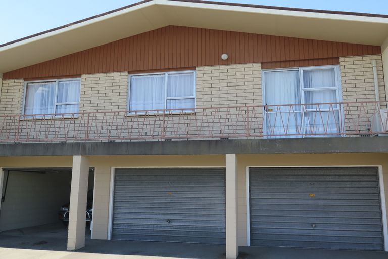 Photo of property in 2/345 Church Street, West End, Timaru, 7910