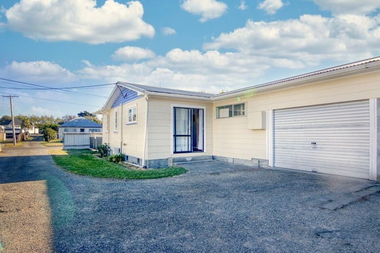 Photo of property in 47a Cook Street, Foxton, 4814