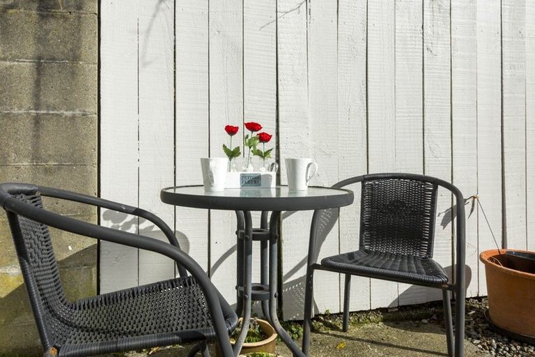 Photo of property in 1 Moehau Grove, Trentham, Upper Hutt, 5018