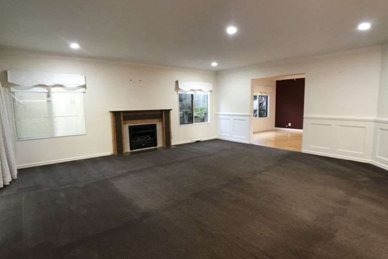 Photo of property in 31 Killybegs Drive, Pinehill, Auckland, 0632