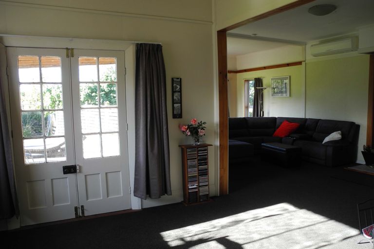 Photo of property in 13 Queens Terrace, Waimate, 7978