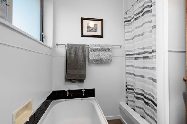 Photo of property in 1/9 Larkhill Place, Russley, Christchurch, 8042