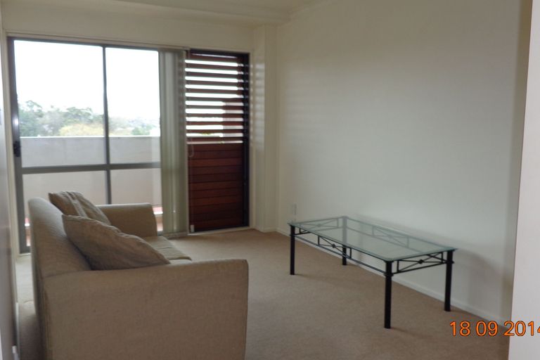 Photo of property in 3e/30 Westward Ho, Glen Eden, Auckland, 0602
