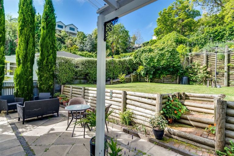 Photo of property in 3 Hooker Avenue, Hospital Hill, Napier, 4110