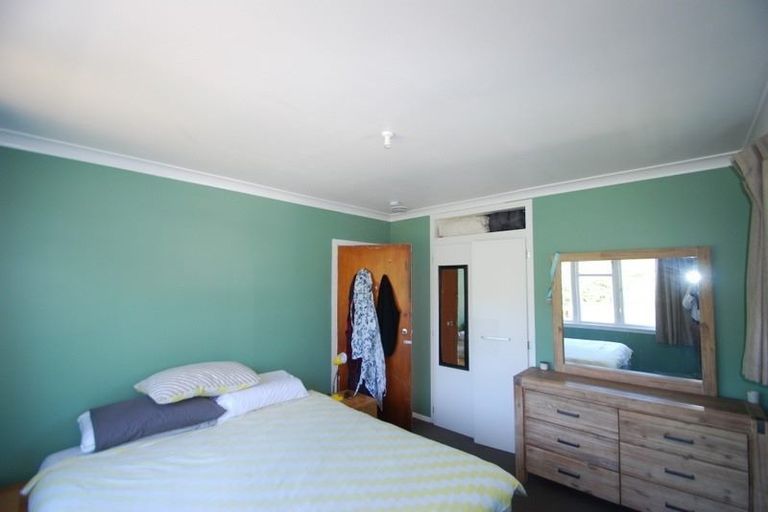 Photo of property in 29 Jillett Street, Titahi Bay, Porirua, 5022