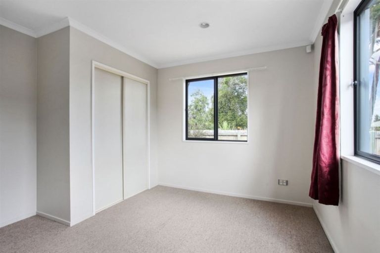 Photo of property in 274 Breezes Road, Aranui, Christchurch, 8061