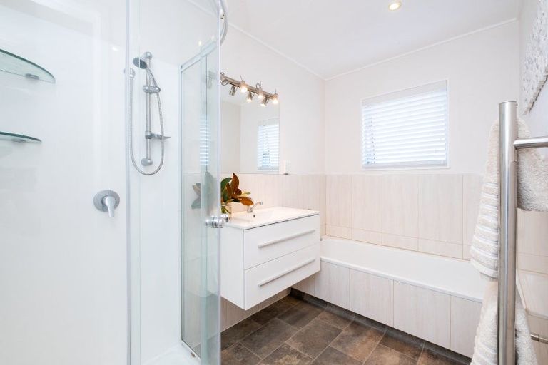 Photo of property in 16 Foster Terrace, Onekawa, Napier, 4110