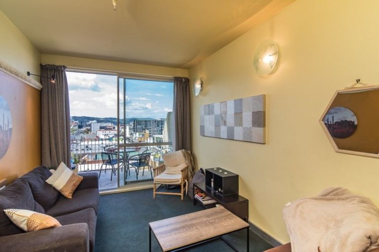 Photo of property in Qba Apartments, 4m/51 Webb Street, Mount Cook, Wellington, 6011