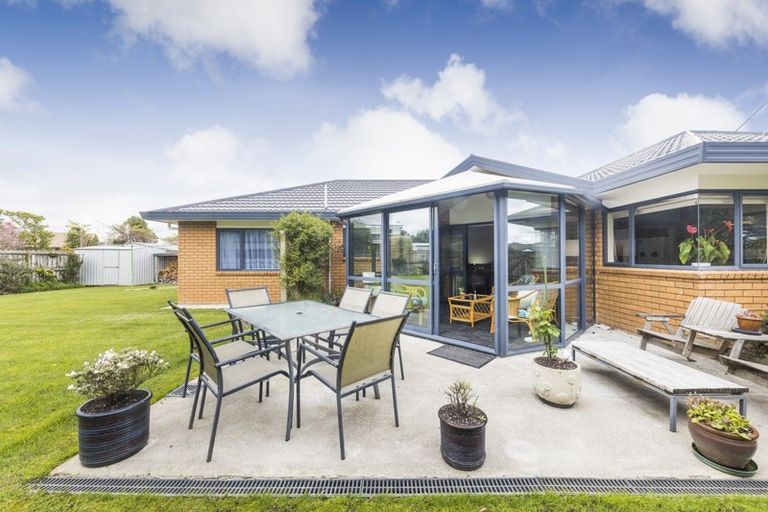 Photo of property in 81 Amberley Avenue, Highbury, Palmerston North, 4412