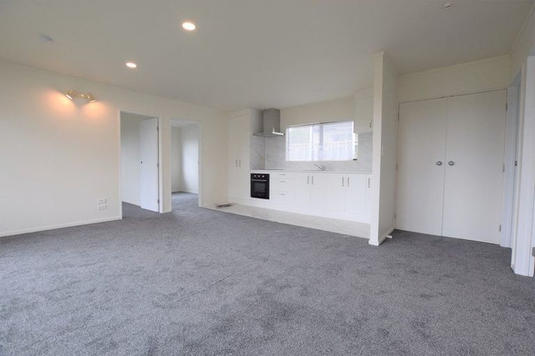Photo of property in 36 Forest Hill Road, Henderson, Auckland, 0612