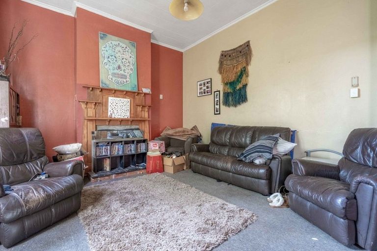 Photo of property in 5 Alice Street, Gladstone, Invercargill, 9810