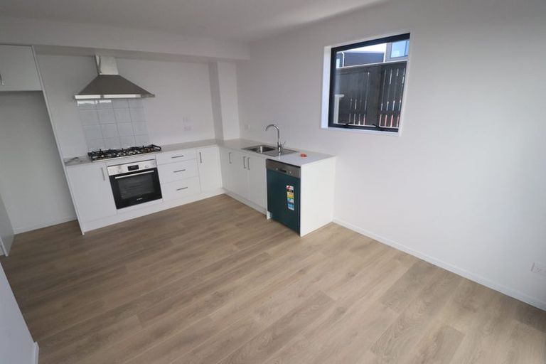 Photo of property in 42 Gecko Road, Hobsonville, Auckland, 0616