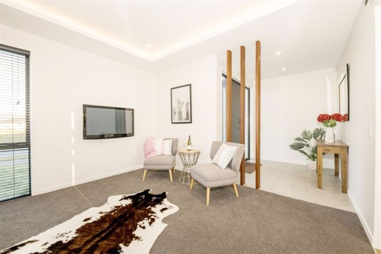 Photo of property in 32 Brusio Drive, Wigram, Christchurch, 8025