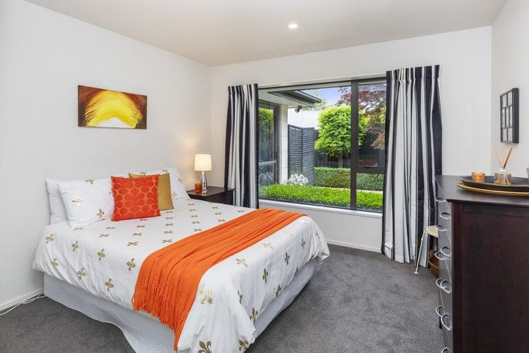 Photo of property in 19 Regent's Park Drive, Casebrook, Christchurch, 8051