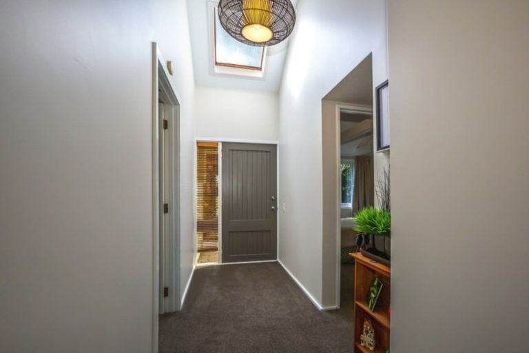 Photo of property in 11 The Quarterdeck, Whitby, Porirua, 5024