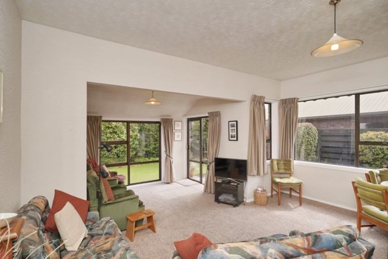 Photo of property in 28a Hamilton Avenue, Ilam, Christchurch, 8041