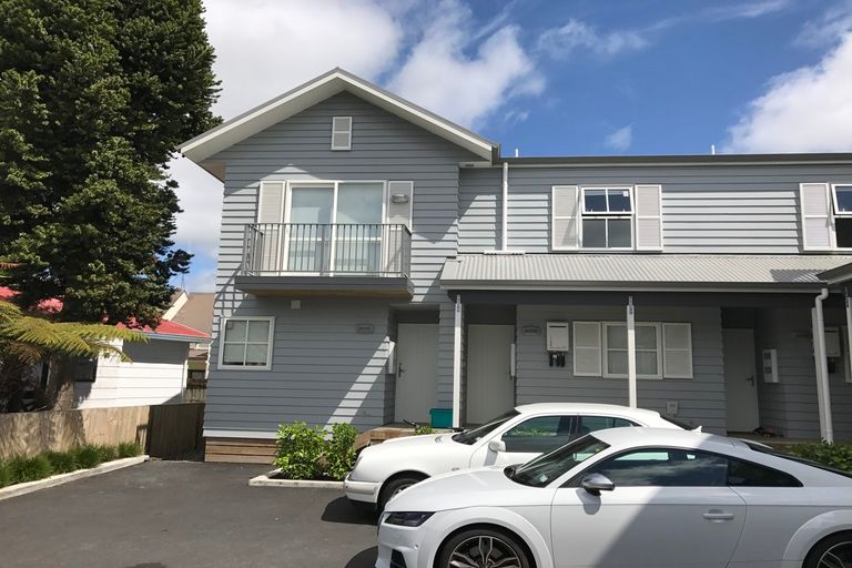 Photo of property in 9/75 Cameron Road, Hamilton East, Hamilton, 3216