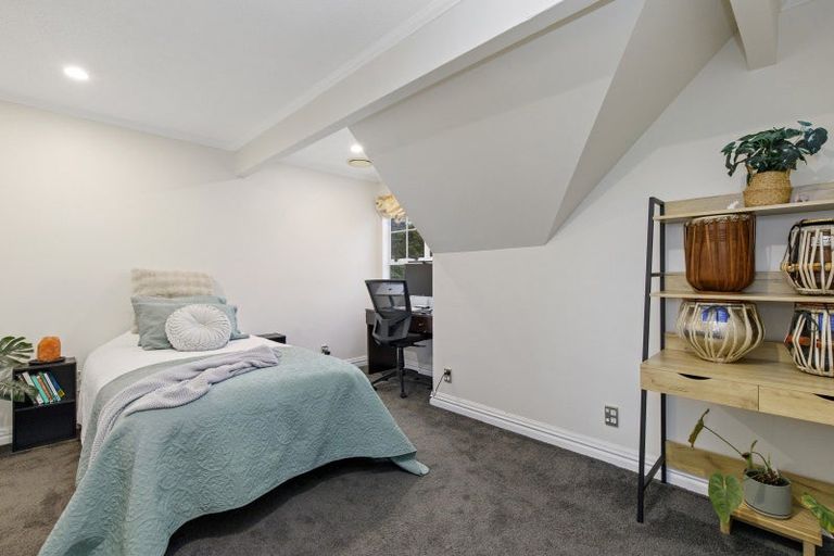 Photo of property in 12 Lindis Lane, Kelson, Lower Hutt, 5010