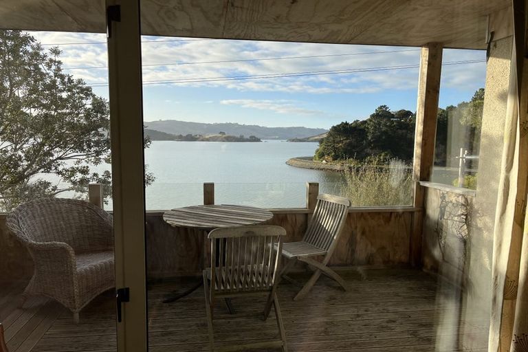 Photo of property in 4 Margate Avenue, Broad Bay, Dunedin, 9014