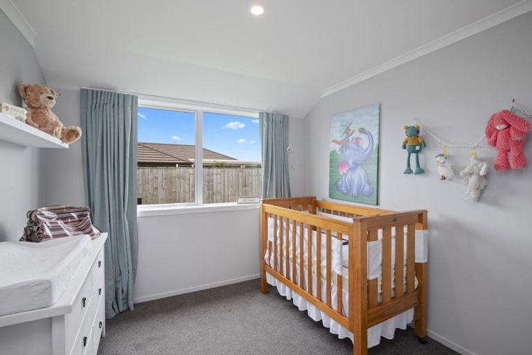 Photo of property in 4 Cook Drive, Tuakau, 2121