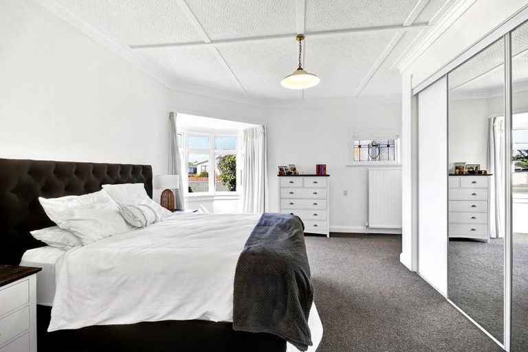 Photo of property in 45 Wilson Street, Hawera, 4610