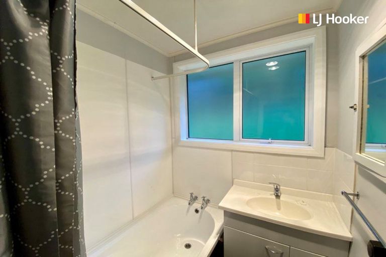 Photo of property in 169 Brockville Road, Brockville, Dunedin, 9011