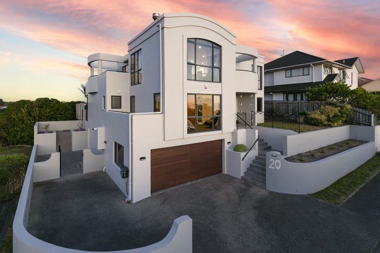 Photo of property in 20 Imran Terrace, Khandallah, Wellington, 6035