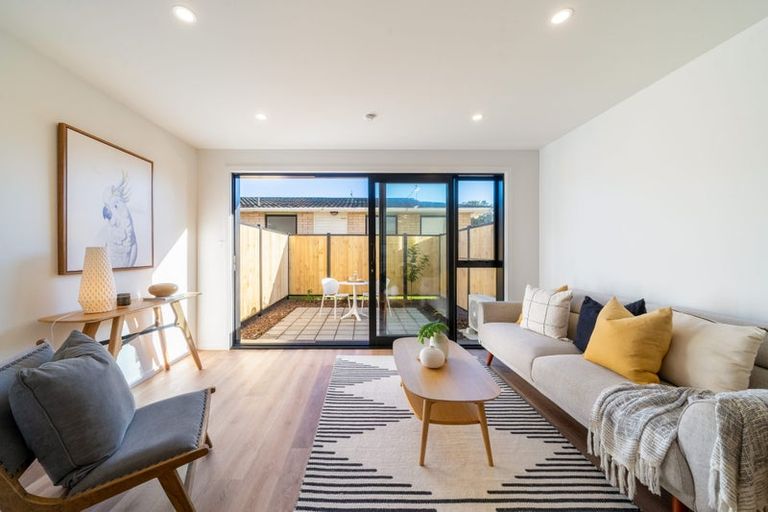 Photo of property in 14b Malone Road, Waterloo, Lower Hutt, 5011