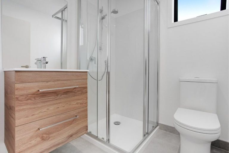 Photo of property in 1/39 Pakuranga Road, Pakuranga, Auckland, 2010