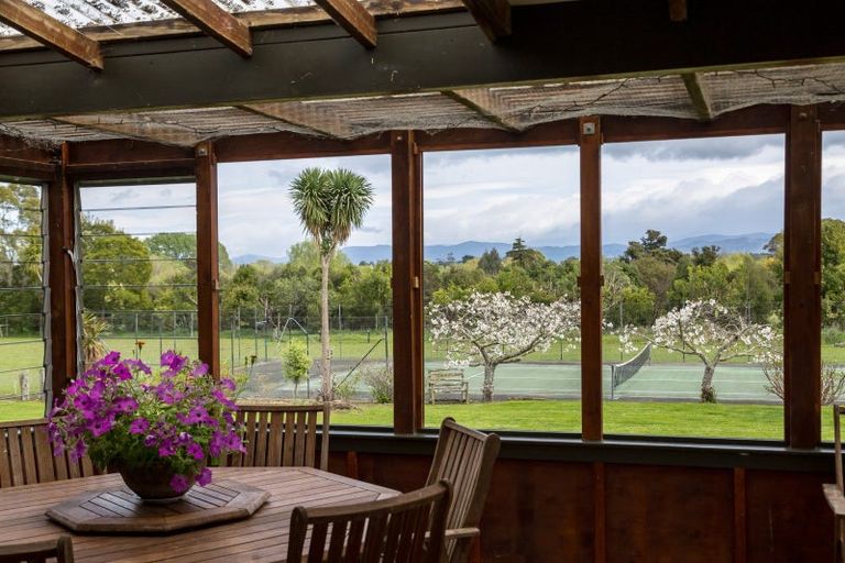 Photo of property in 620 Te Whiti Road, Te Whiti, Masterton, 5884