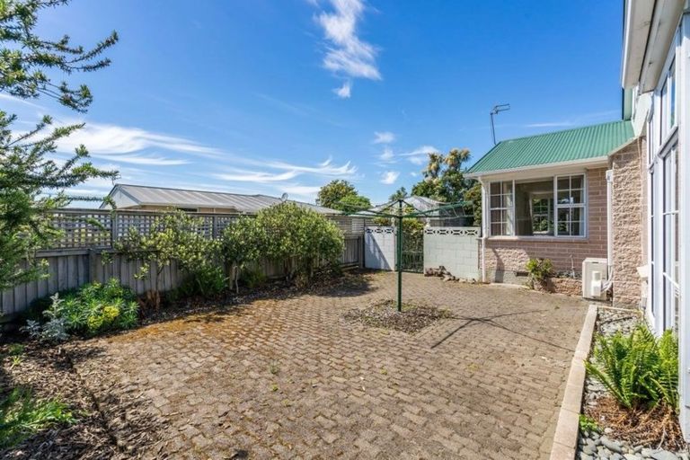 Photo of property in 178 Estuary Road, South New Brighton, Christchurch, 8062
