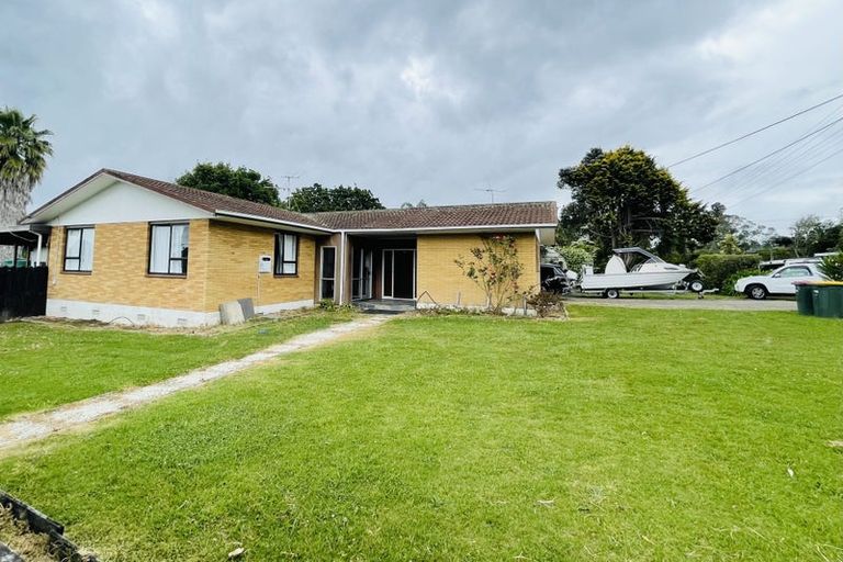 Photo of property in 30 Ferry Parade, Herald Island, Auckland, 0618