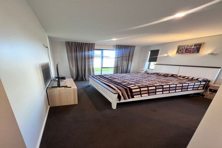 Photo of property in 42 Ed Hillary Drive, Rolleston, 7615