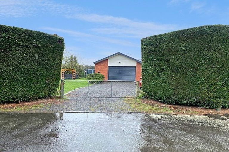 Photo of property in 65 Bridge Street, Coalgate, 7673