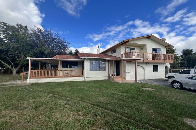 Photo of property in 210 Bruce Road, Levin, 5510