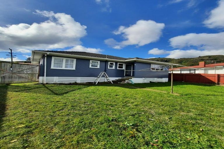 Photo of property in 34 Castlerea Street, Wainuiomata, Lower Hutt, 5014