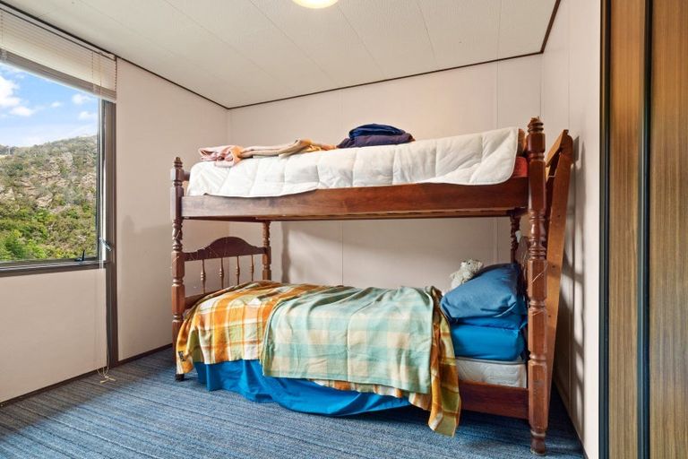 Photo of property in 8 Morepork Lane, Waipori Falls, Outram, 9073