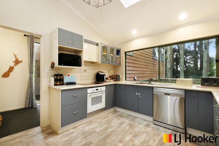 Photo of property in 42 Collie Street, Hillpark, Auckland, 2102