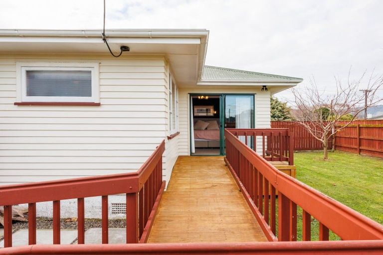 Photo of property in 48 Bamfield Street, Ashhurst, 4810