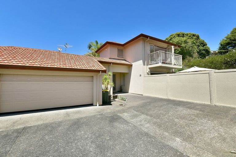 Photo of property in 33 Millennial Way, Orewa, 0931