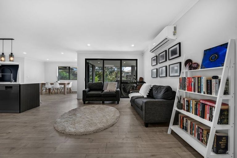 Photo of property in 58 Peacock Place, Pokeno, 2402