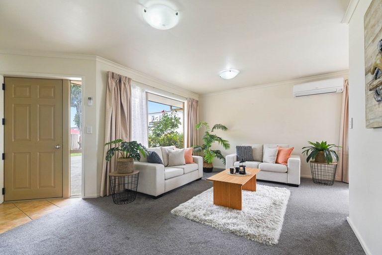 Photo of property in 53a Vardon Road, St Andrews, Hamilton, 3200