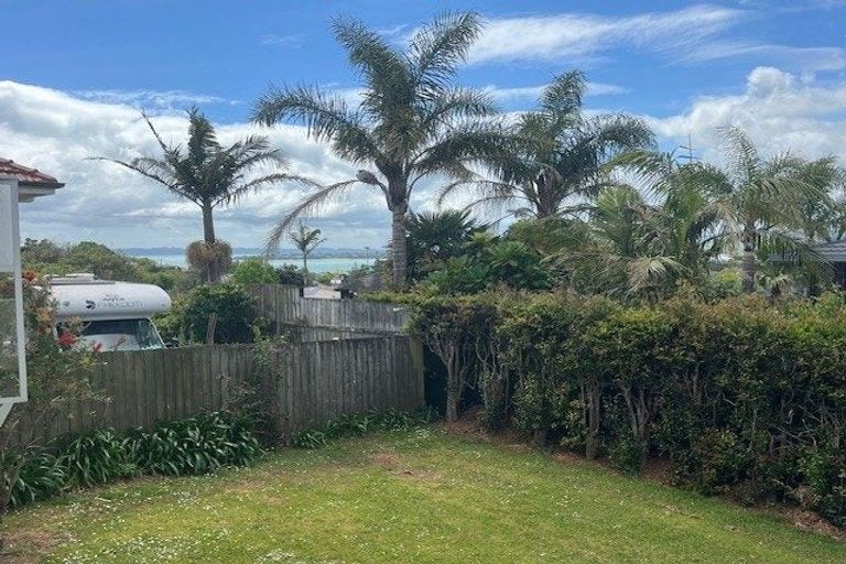 Photo of property in 63 Litten Road, Cockle Bay, Auckland, 2014