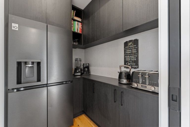 Photo of property in 8 Tiaki Lane, Matakana, 0985